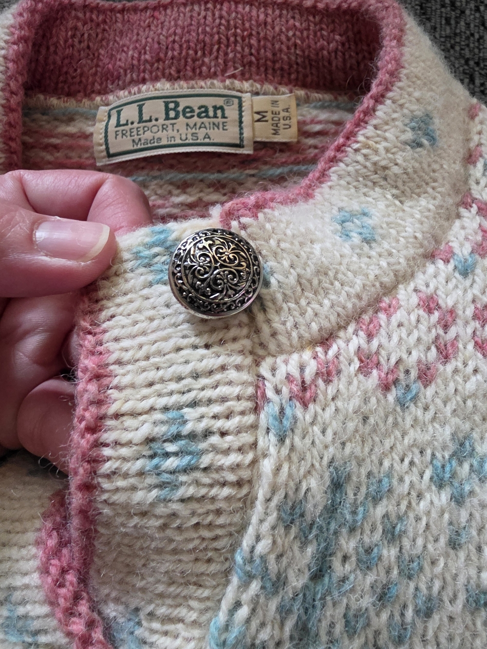 L.L. Bean Women's Pink & Cream Knit Sweater Cardigan - Picture 6 of 6